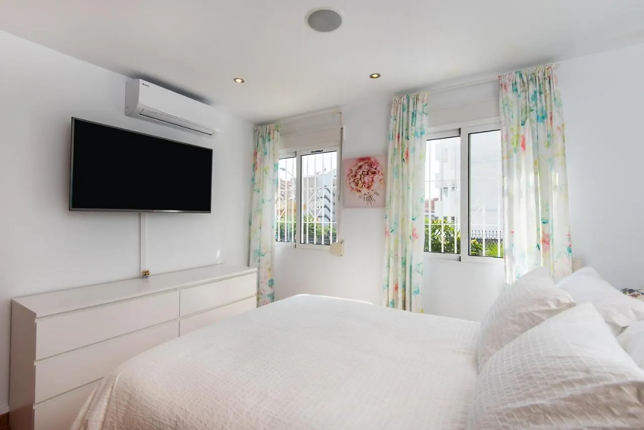 Villa Palm Beach Marina Benalmadena 3 Min Walking From The Sea